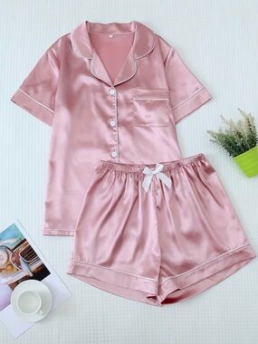 Pajama Set Satin Short Sleeve Shorts Rose Pink White Piped Trim Size M NWT